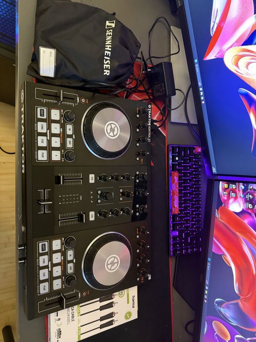 Consola Dj Traktor s2Mk2 + Casti Sennheiser HD25 Setup Dj Complet
