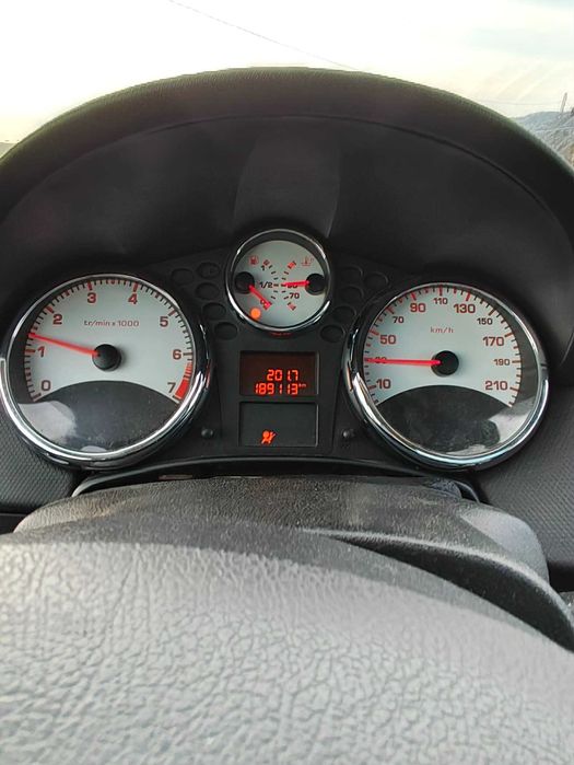 Peugeot 207 SW 1.6 benzina