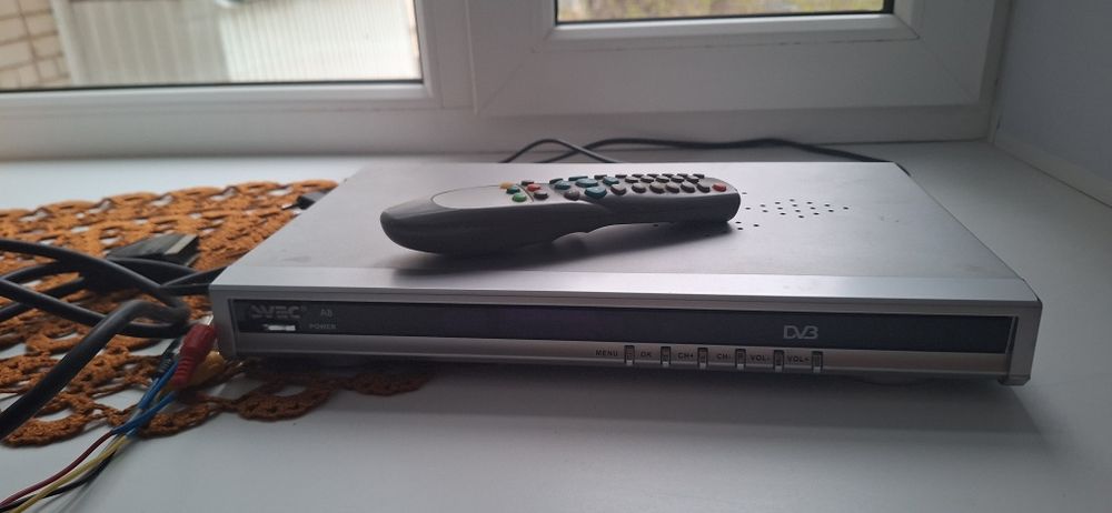 Спутниковый ресивер SVEC A8