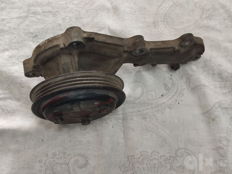 NISSAN  Насос ГУР Рулевая рейка Помпа Водяной насос Оригинал
