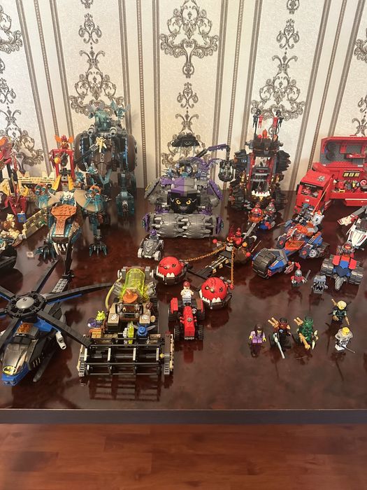 Собранное лего всё