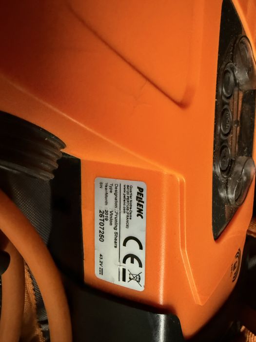 Vand foarfeca pellenec vinion  250