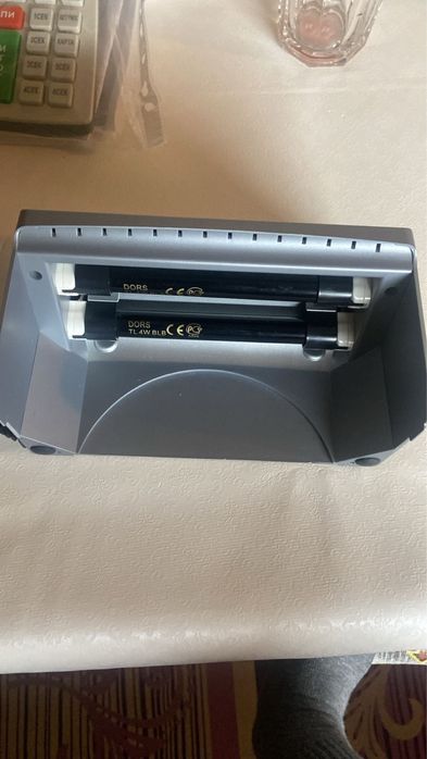 Ультрафиолетовый детектор для купюр