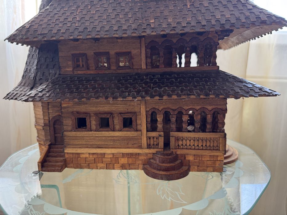 Biserica Sfantul Mina , lucrata manual , miniatura, macheta lemn