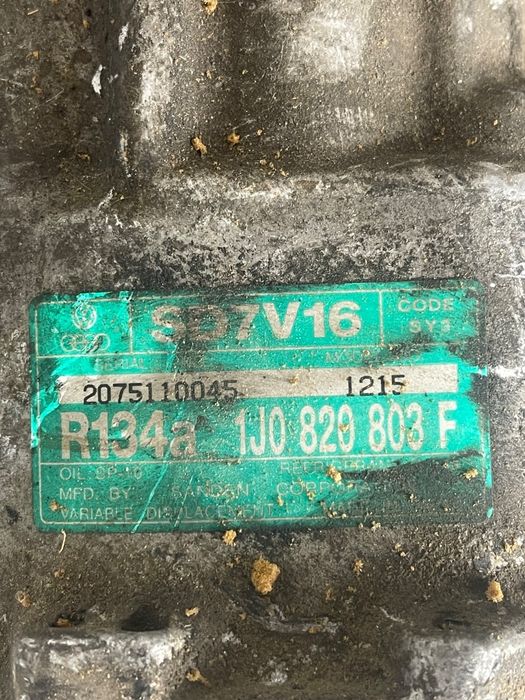Compresor Ac Volkswagen Golf Iv 1J1 1997 - 2007 1.9D 1J0820803F