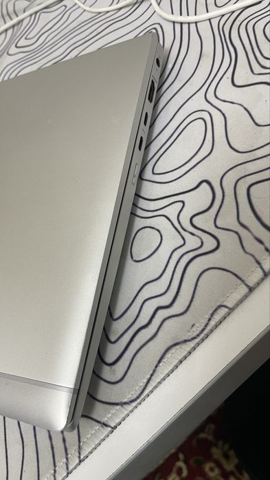 HP elitebook i5-10пок 8/256GB