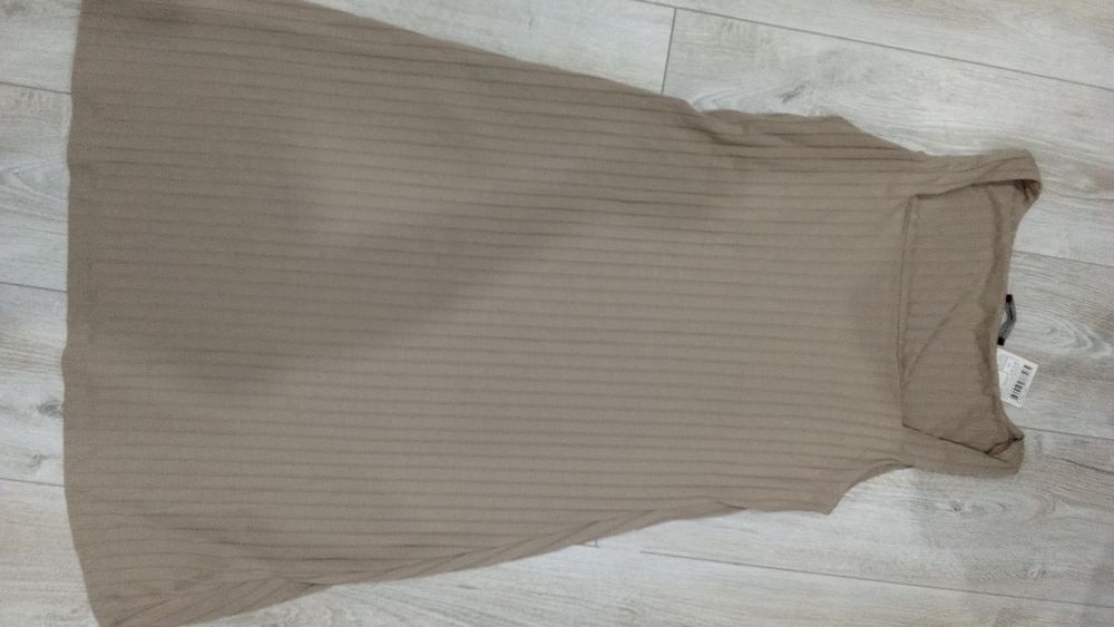 Продается женские вещи