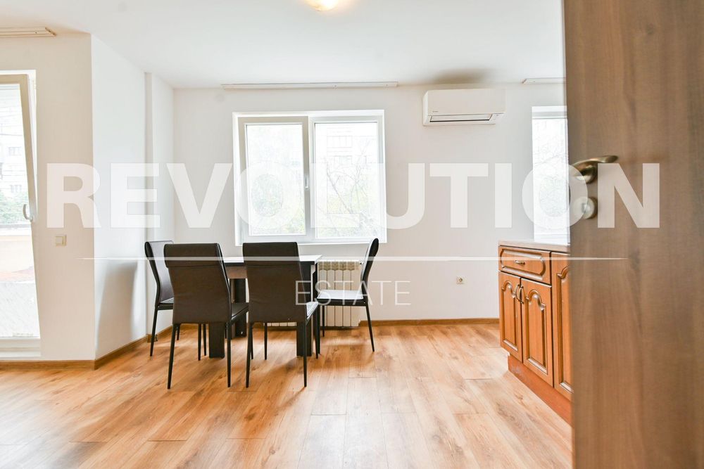 Дава се под наем Двустаен апартамент в София, Надежда 2 - 60 кв.м за 613 € - Снимка #1