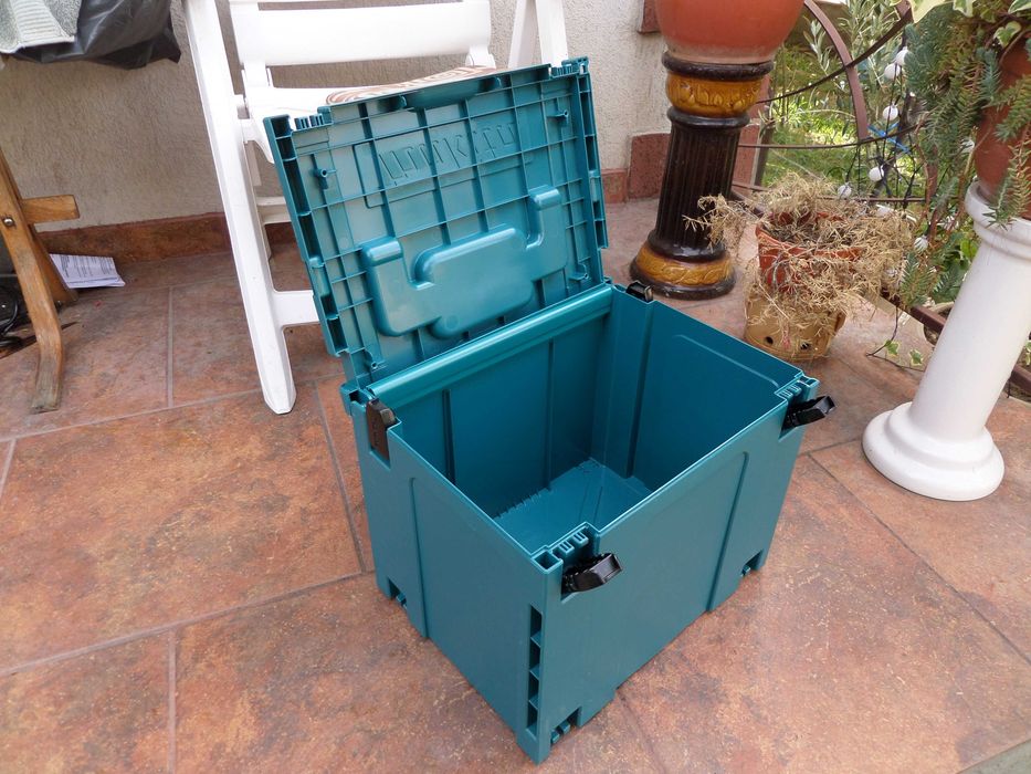 Cutie scule Makita mare 40/30/30 noua, originala cu 4 inchideri solida