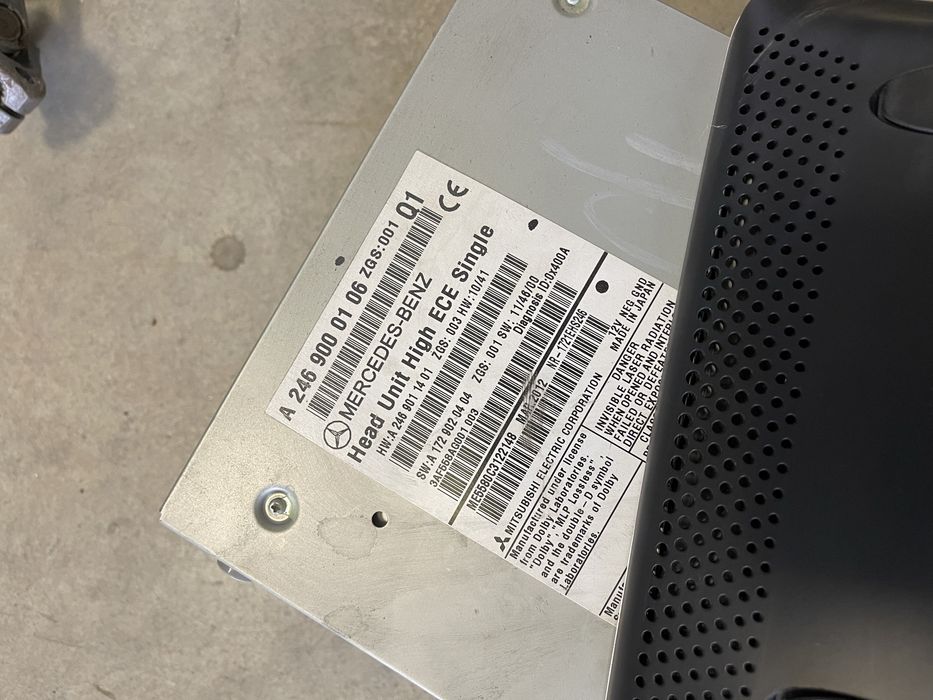 Навигация за Мерцедес B-класа W246