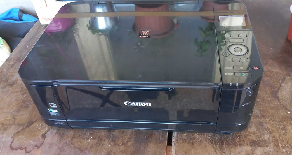 Cea mai ieftină imprimantă multifuncțională Canon PIXMA MG5150
