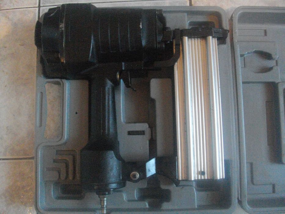 Резбонарезна 3/8-1 1/4 Винтонарезка Пневматичен Голям Такер 60мм Пирон