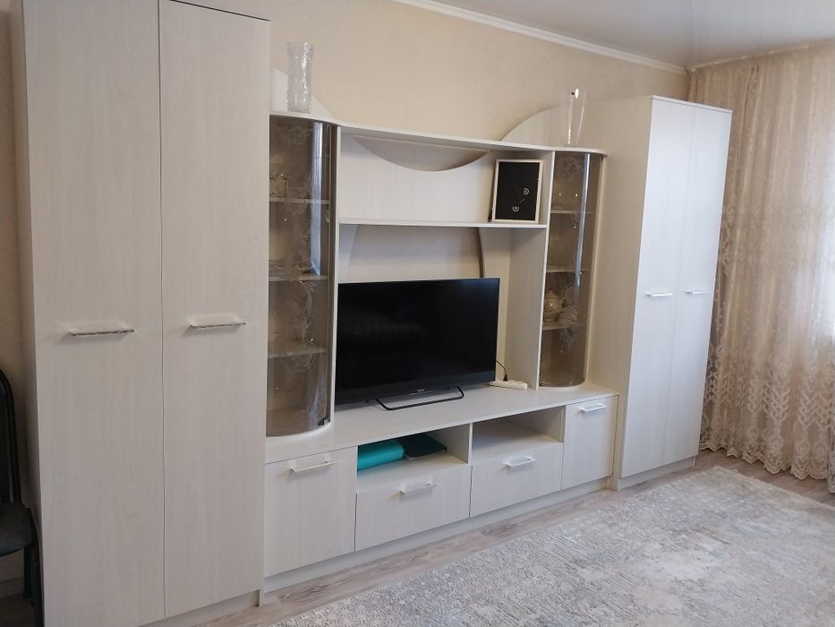 Продаётся Горка-стенка  в гостиную