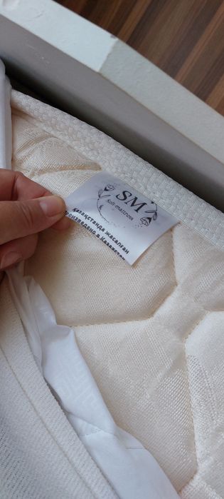 Продам матрас детский с кроватью