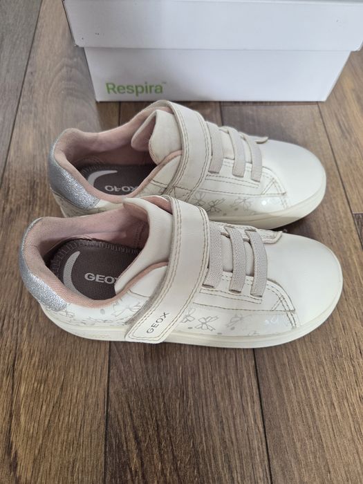 Pantofi Geox , fetite, marime 27