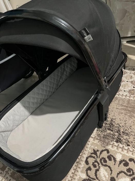Продам коляску Kidilo