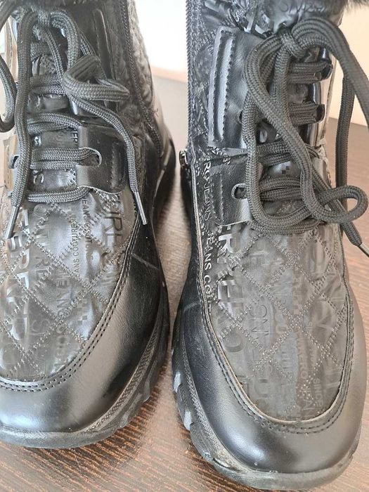 Топли зимни боти, като нови