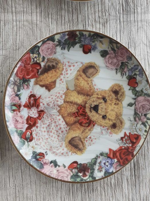 декоративни чинии 4 броя колекция