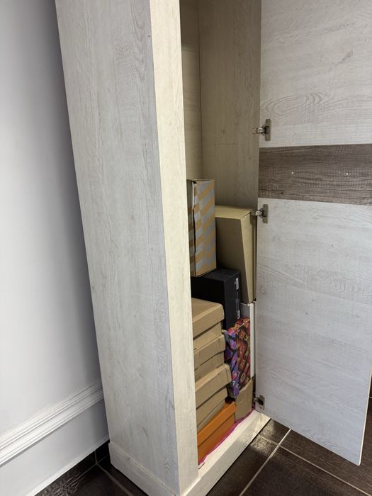 НАМАЛЕН Гардероб за антре/офис/хол - бял бор/античен дъб