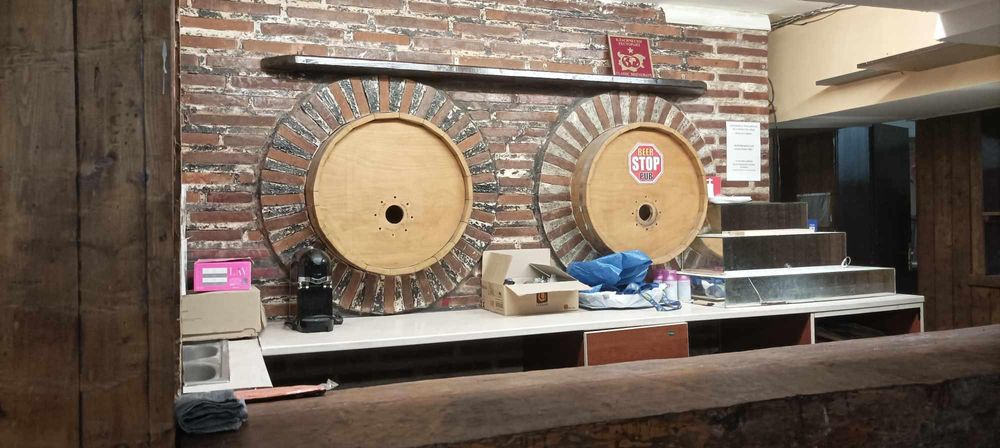 Дава се под наем Заведение в Пловдив, Център - 200 кв.м за 900 € - Снимка #3