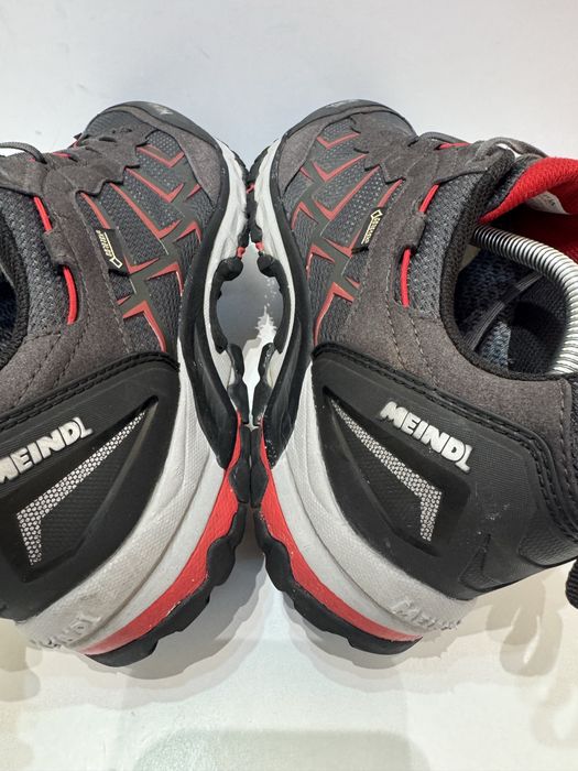 Туристически обувки MEINDL GORE-TEX . Номер 42.5