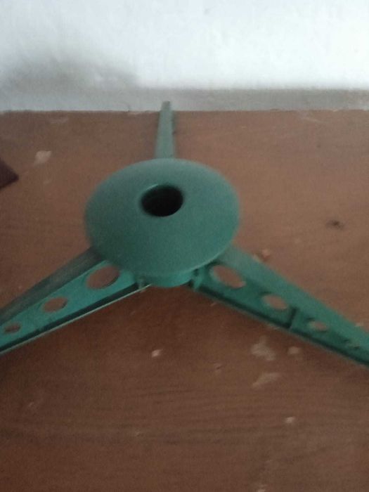 продам подставки для ёлки