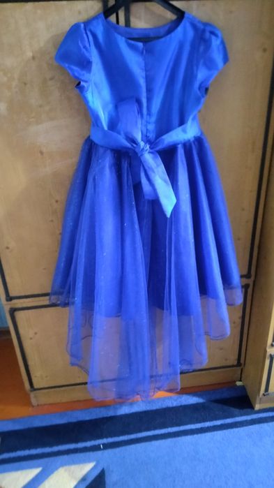 Продам нарядное платье