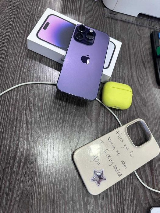 Продам Iphone 14 PRO