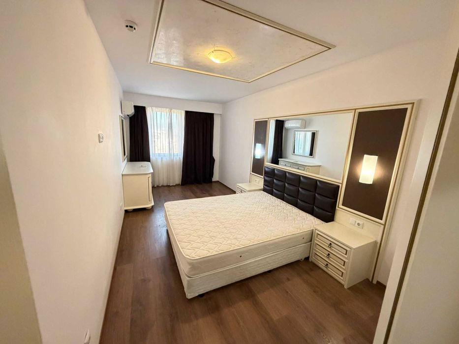 Продава се Тристаен апартамент в к.к. Слънчев бряг - 90 кв.м за 1019 €/кв.м - Снимка #5