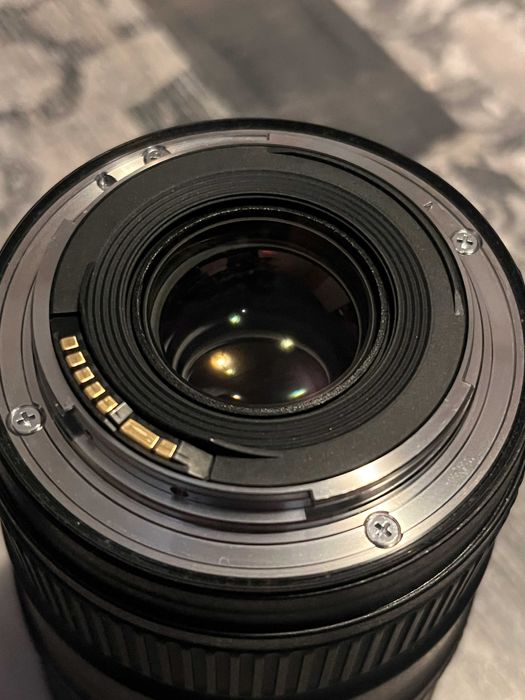 Canon EF 16-35mm f/4L IS USM