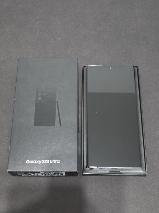 Samsung Galaxy S23 Ultra 512 GB impecabil + accesorii