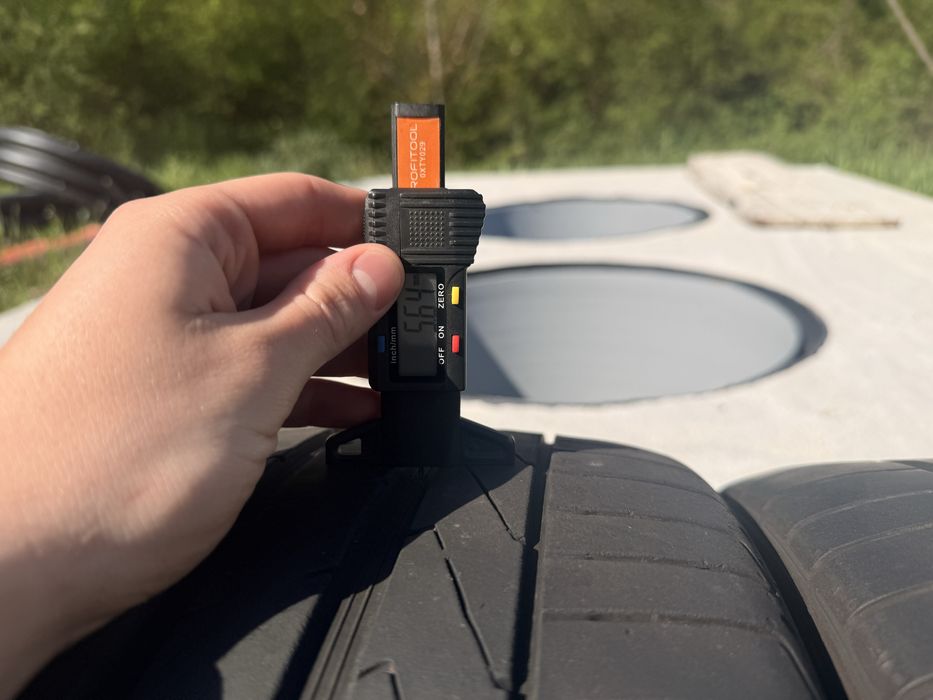Летни гуми 245/35/19 ДОТ:20 HANKOOK