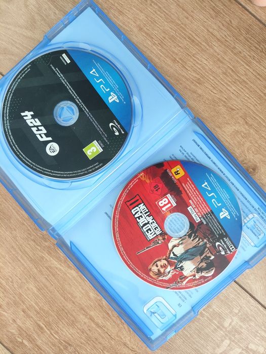 Продам Sony PlayStation 4