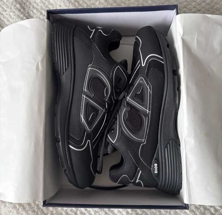 Dior B30 Triple Black reflective (40-46 номер)