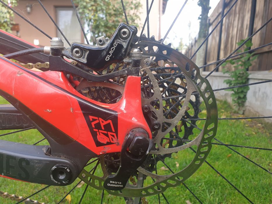 Bicicleta YT Jeffsy Carbon