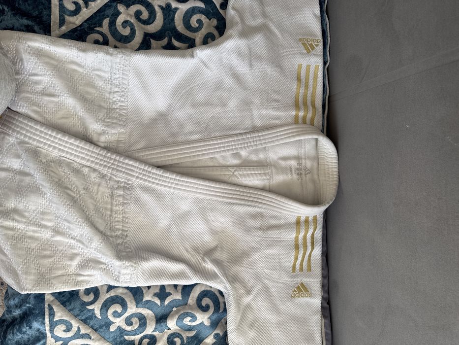 Кимано Adidas оригинал