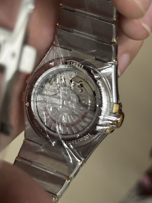 Часы Omega новый