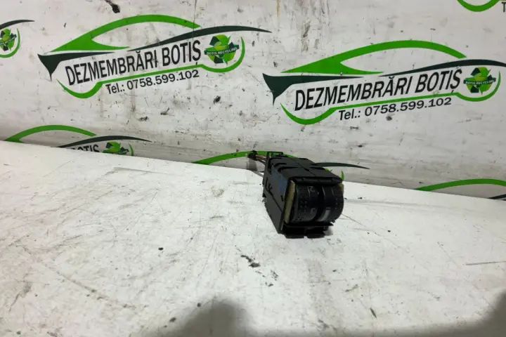 Buton reglaj faruri si intensitate lumini bord Volkswagen VW Golf 2004