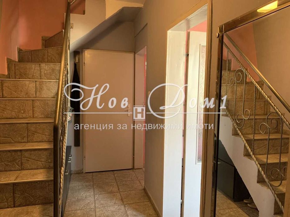 Дава се под наем Двустаен апартамент в Варна, Център - 80 кв.м за 484.5 € - Снимка #11