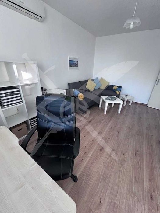 Дава се под наем Едностаен апартамент в София, Медицинска академия - 40 кв.м за 680 € - Снимка #1