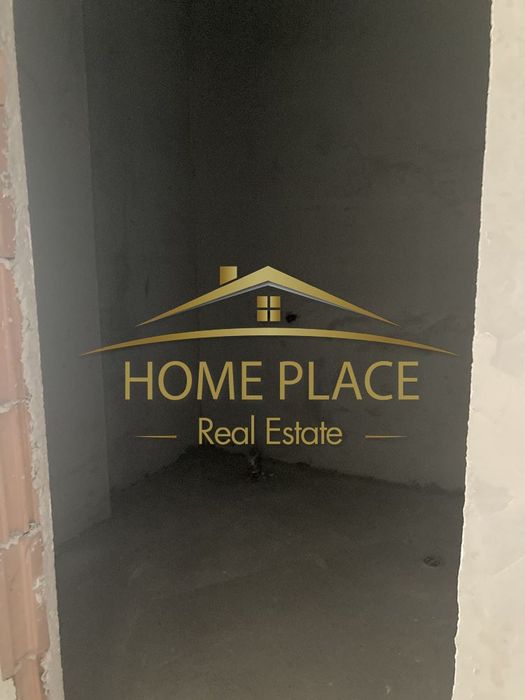 Продава се Тристаен апартамент в Варна, Левски - 111 кв.м за 1802 €/кв.м - Снимка #8