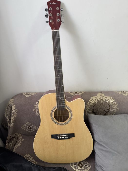 Продается гитара