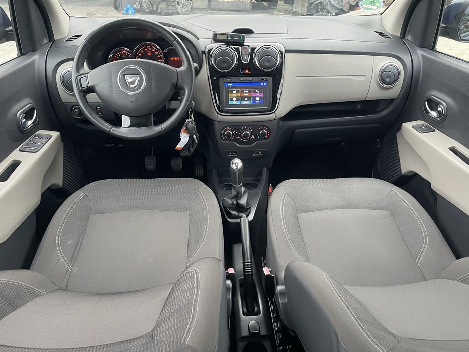 Dacia Lodgy 7 locuri Pitesti • OLX.ro