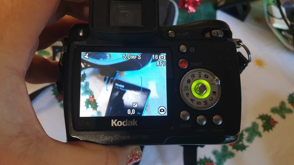 Фотоапарат Кодак DX7590+ подарък чанта