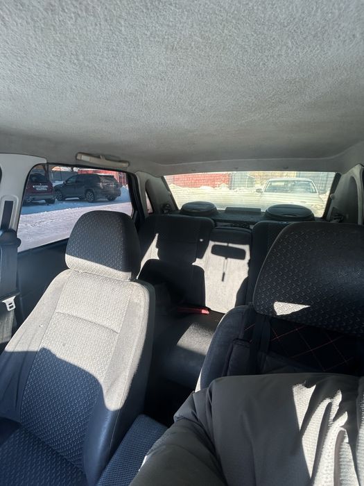 Приора 2012 года