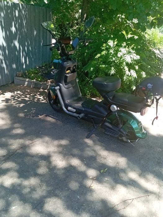 Продам электроскутер
