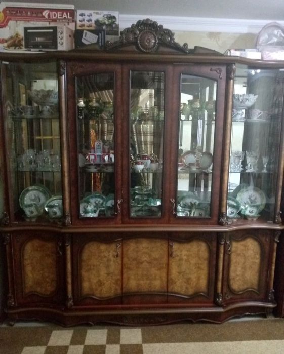 Mebel servand srochna