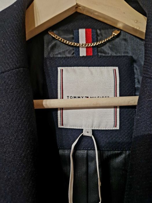 Ново палто Tommy Hilfiger