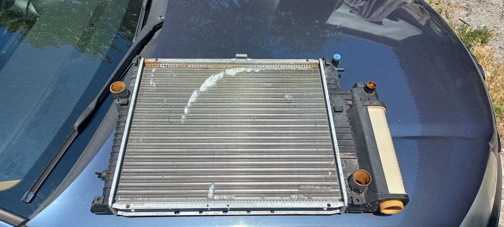 Радиатор БМВ Е34 М50 Б20