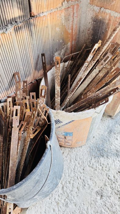 Montanti , piulite , tija filetata , cofrat